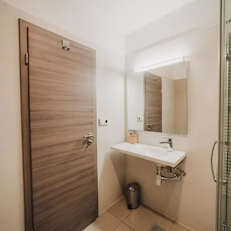 Beautiful New Studio, 400m From The Square Lägenhet Plzeň